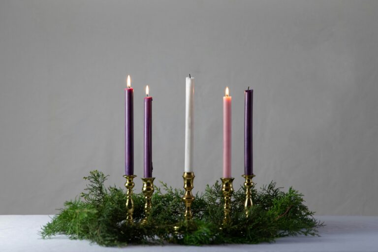 5 Ways Your Family Can Prepare for Advent